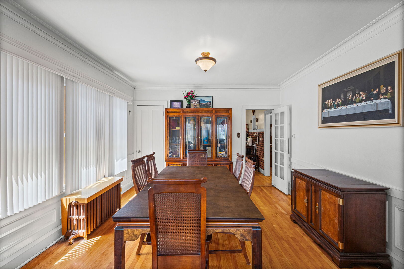 5224 West Oakdale Avenue Chicago IL 60641