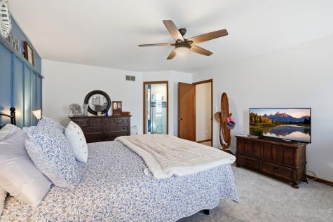 637 North Lyle Avenue Elgin IL 60123
