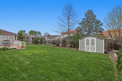 637 North Lyle Avenue Elgin IL 60123