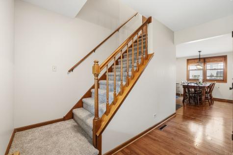 637 North Lyle Avenue Elgin IL 60123