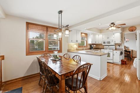637 North Lyle Avenue Elgin IL 60123