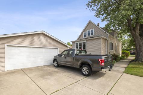 3858 West 99th Street Evergreen Park IL 60805