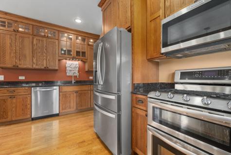 3858 West 99th Street Evergreen Park IL 60805
