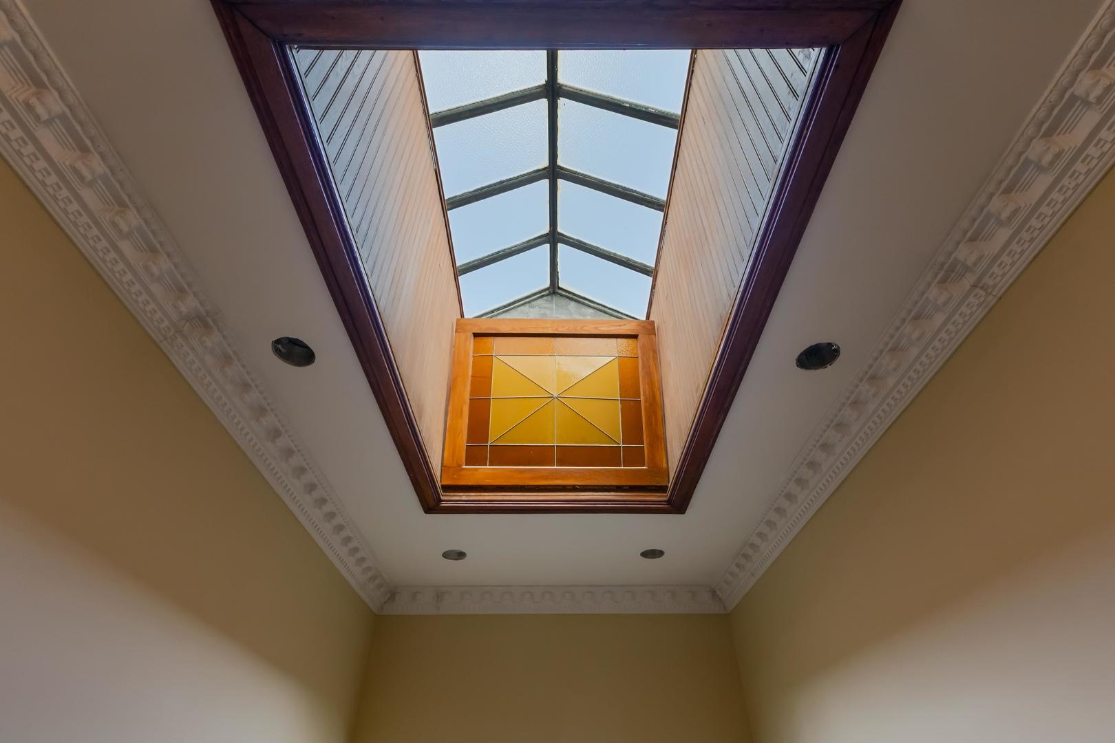 442 East 48th Street Chicago IL 60615