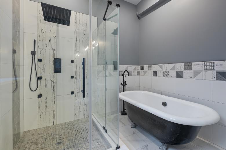 442 East 48th Street Chicago IL 60615