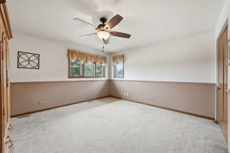 14807 Becky Court Oak Forest IL 60452