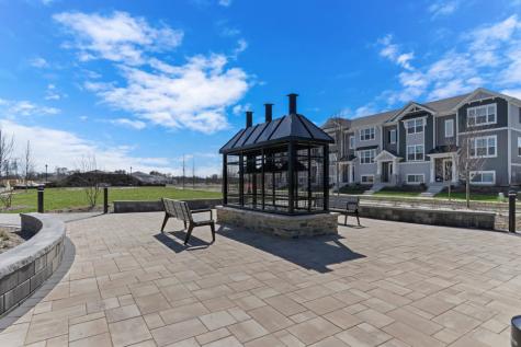 525 Yosemite Way Mundelein IL 60060