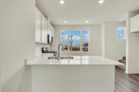525 Yosemite Way Mundelein IL 60060
