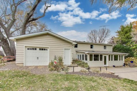3322 Cannonball Trail Yorkville IL 60560