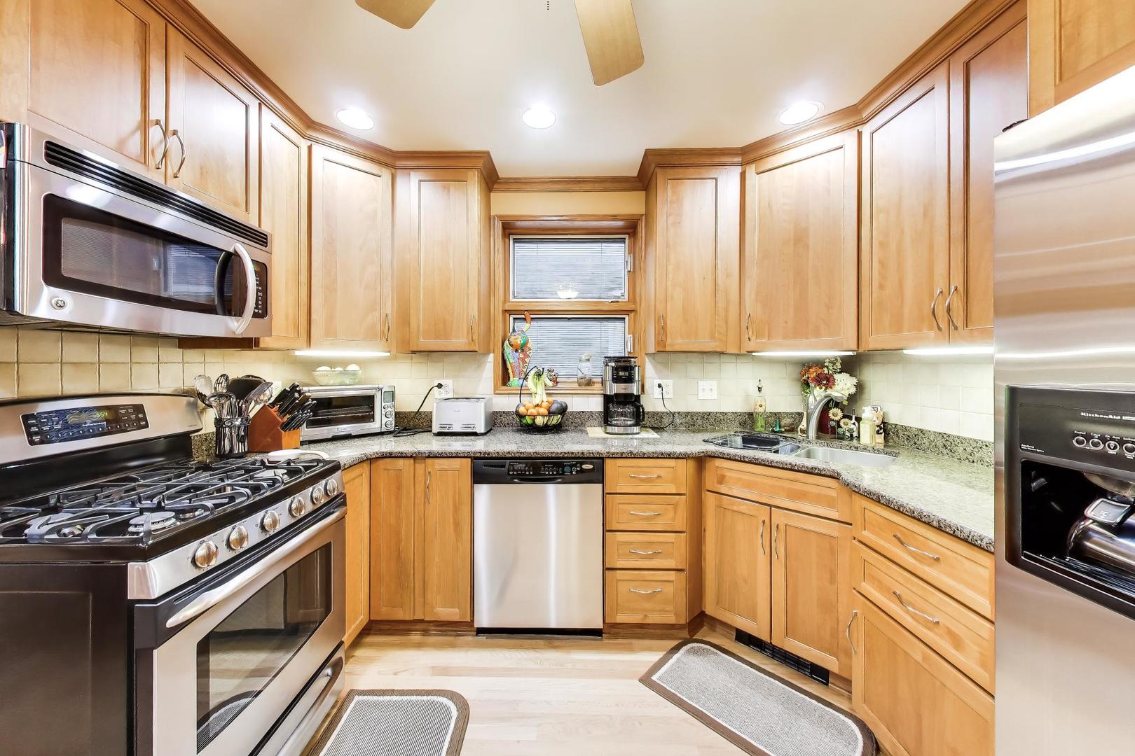 3505 North Nottingham Avenue Chicago IL 60634