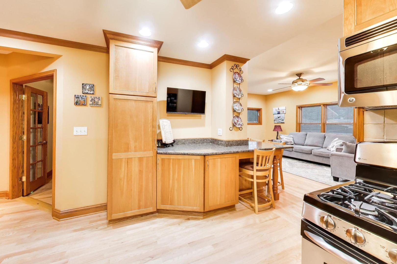 3505 North Nottingham Avenue Chicago IL 60634