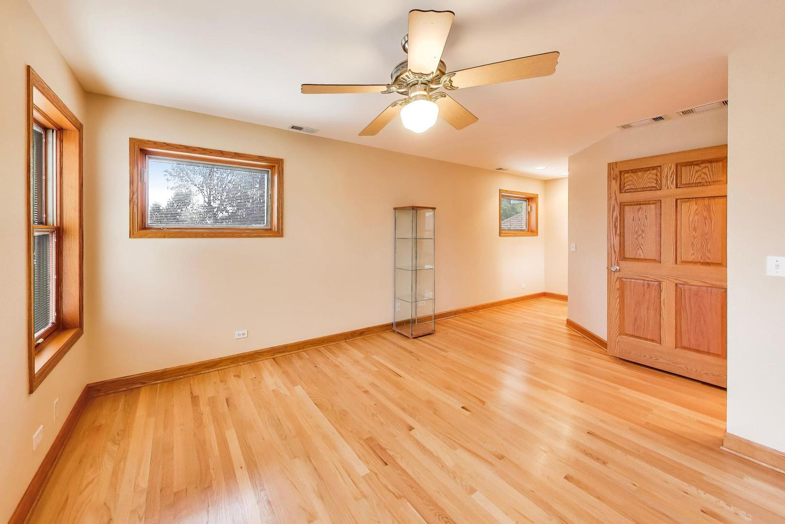 3505 North Nottingham Avenue Chicago IL 60634