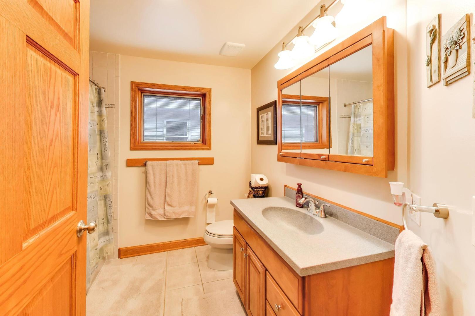 3505 North Nottingham Avenue Chicago IL 60634