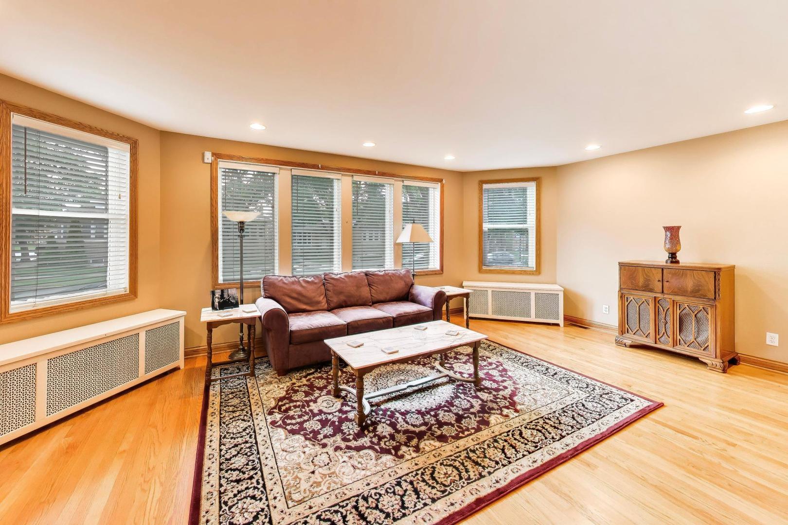 3505 North Nottingham Avenue Chicago IL 60634
