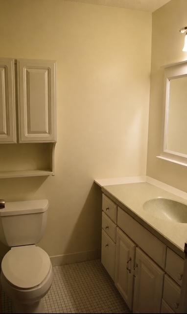 2200 South Stewart Avenue Lombard IL 60148