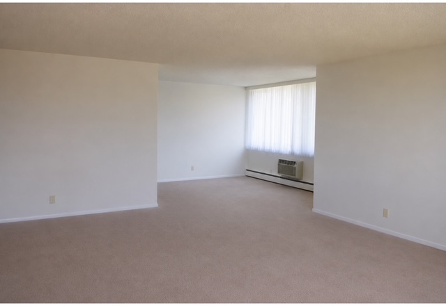 2200 South Stewart Avenue Lombard IL 60148