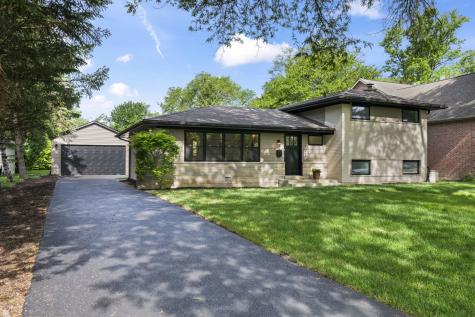 1024 Arbor Lane Glenview IL 60025