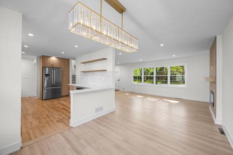 1024 Arbor Lane Glenview IL 60025