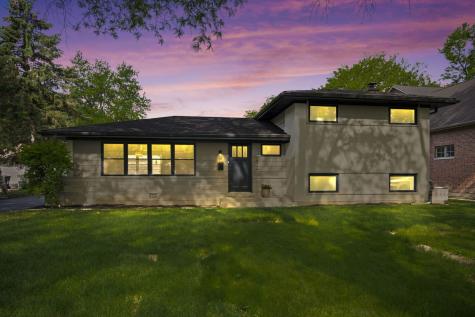 1024 Arbor Lane Glenview IL 60025