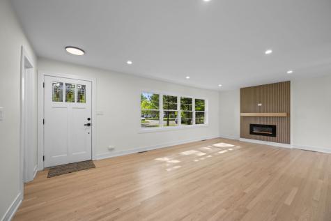 1024 Arbor Lane Glenview IL 60025