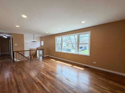 1817 218TH Place Sauk Village IL 60411
