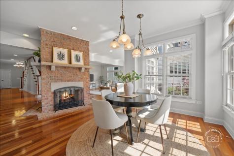 427 South Sleight Street Naperville IL 60540