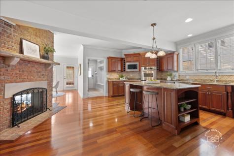 427 South Sleight Street Naperville IL 60540