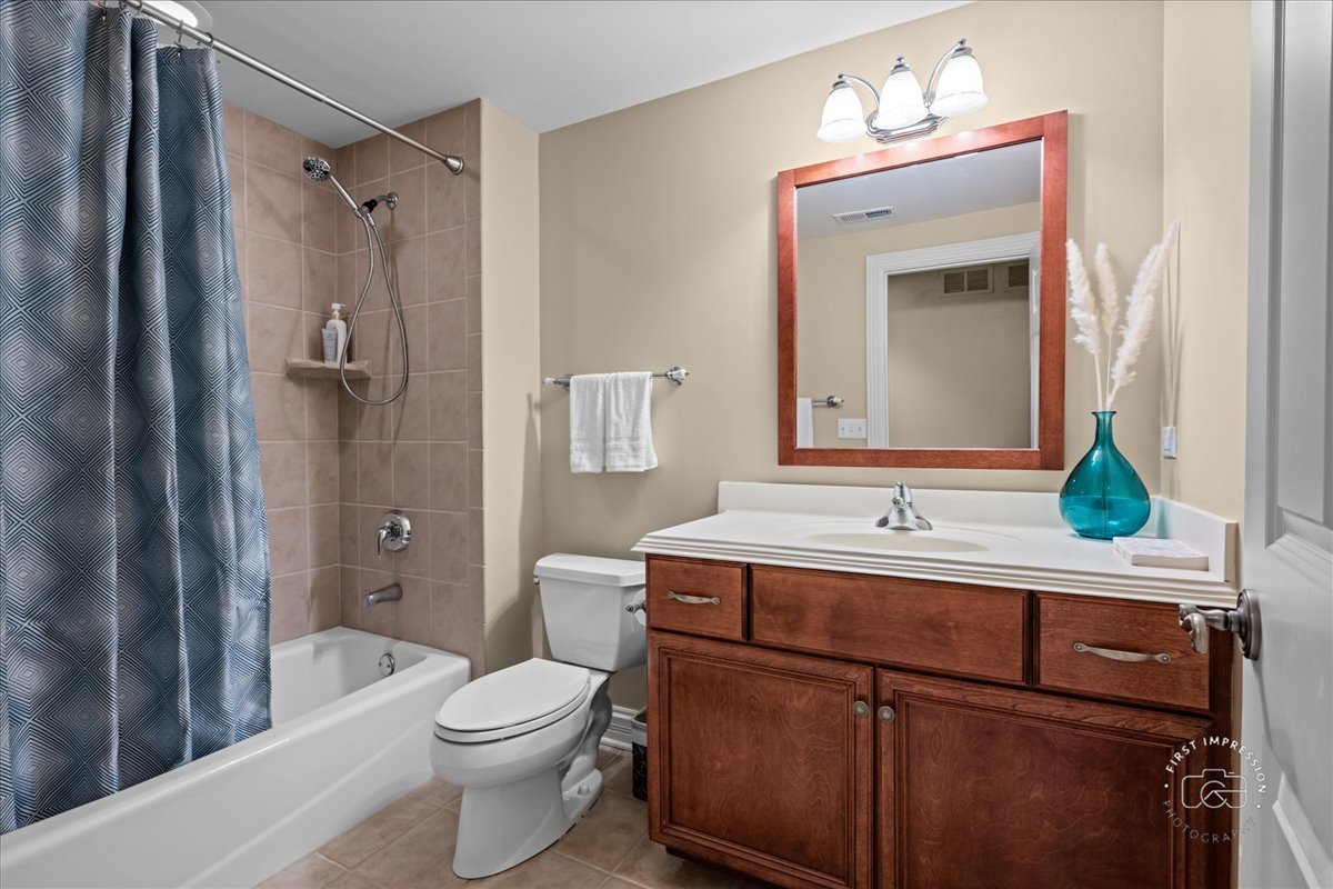427 South Sleight Street Naperville IL 60540