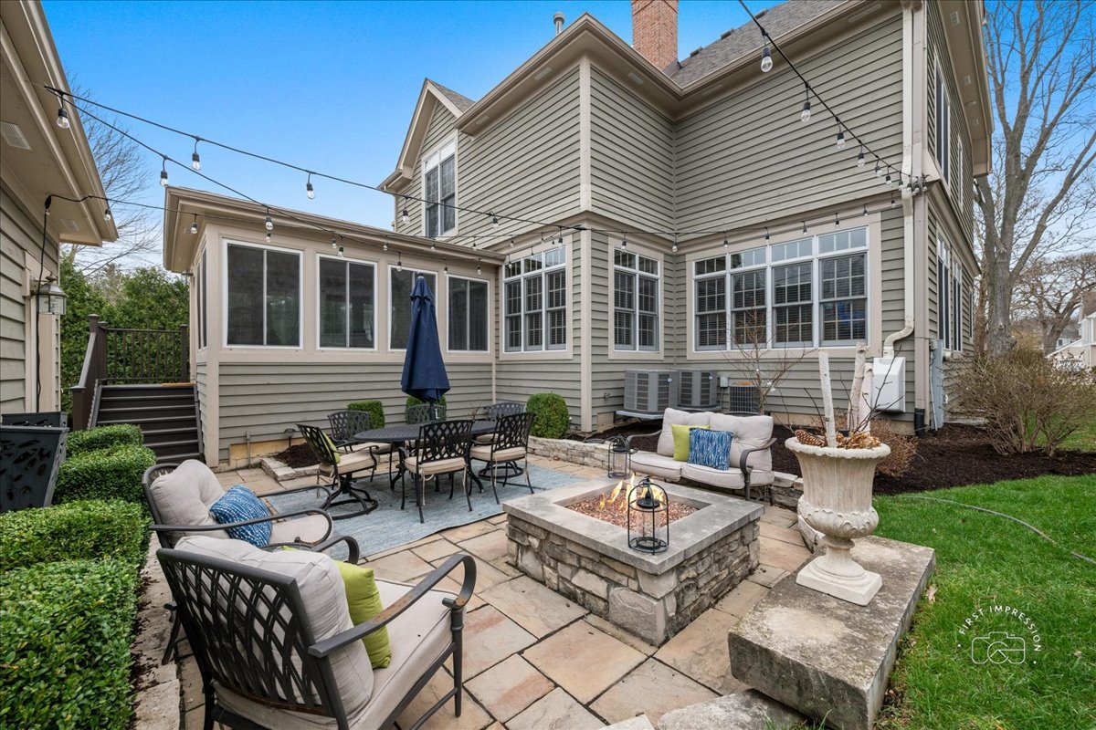 427 South Sleight Street Naperville IL 60540