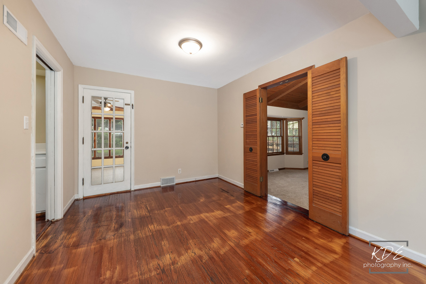 210 South Gladstone Avenue Aurora IL 60506
