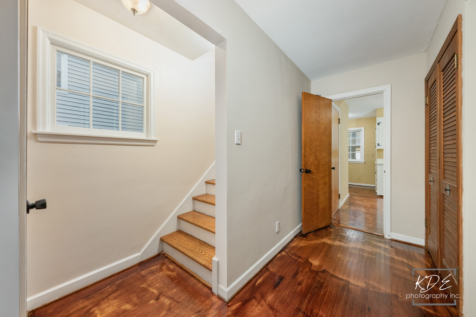 210 South Gladstone Avenue Aurora IL 60506