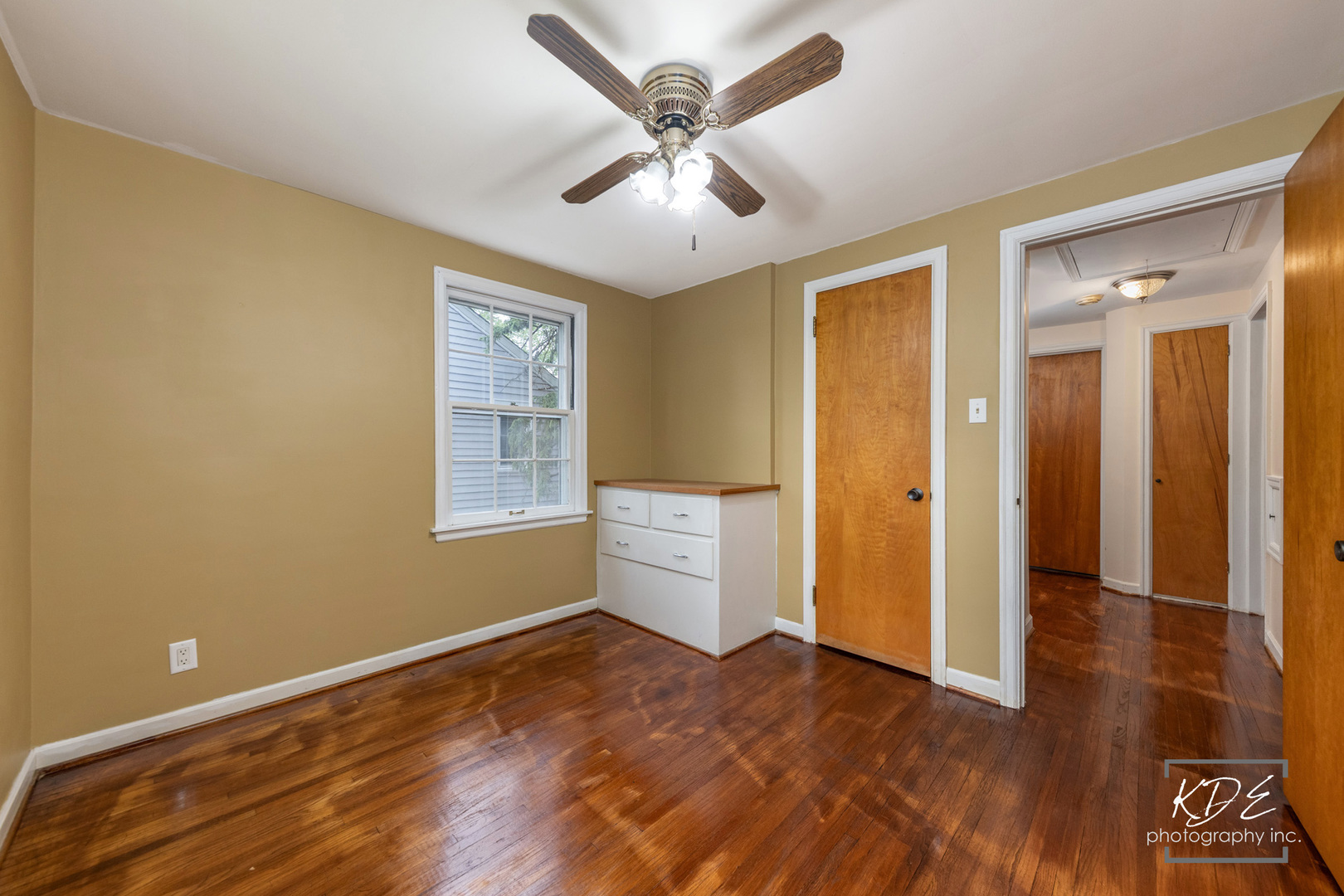 210 South Gladstone Avenue Aurora IL 60506
