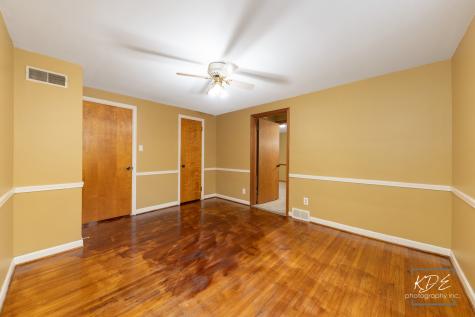 210 South Gladstone Avenue Aurora IL 60506