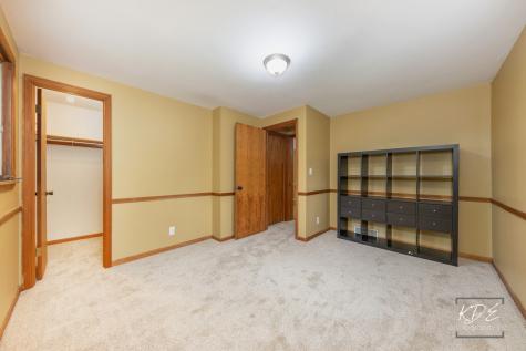 210 South Gladstone Avenue Aurora IL 60506