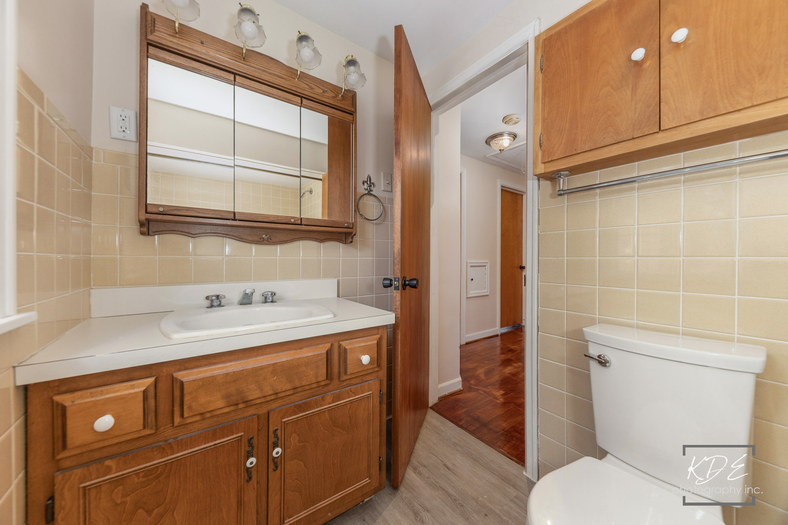 210 South Gladstone Avenue Aurora IL 60506