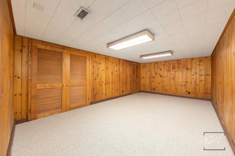 210 South Gladstone Avenue Aurora IL 60506