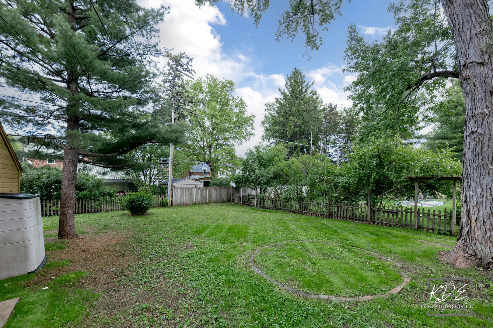 210 South Gladstone Avenue Aurora IL 60506