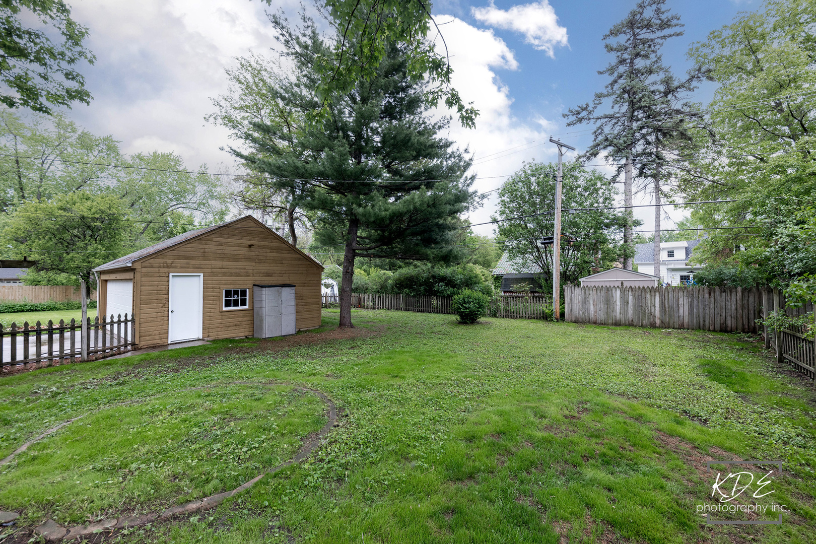 210 South Gladstone Avenue Aurora IL 60506