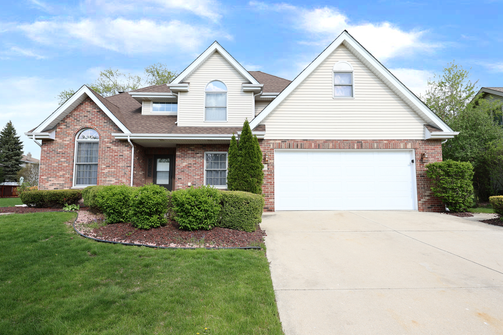 632 Bishops Gate New Lenox IL 60451