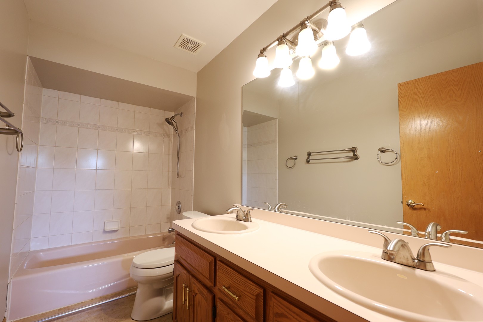 632 Bishops Gate New Lenox IL 60451