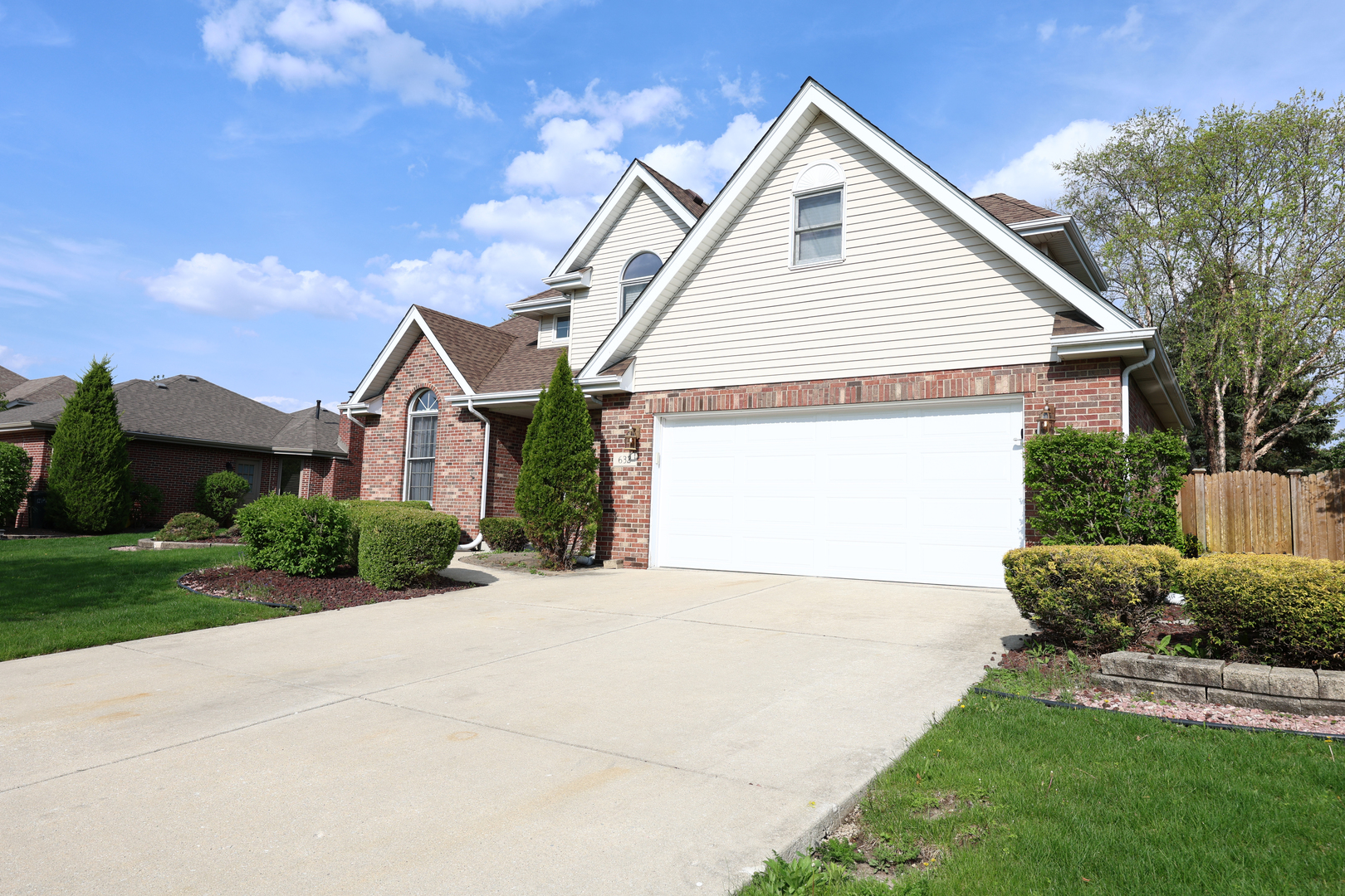 632 Bishops Gate New Lenox IL 60451