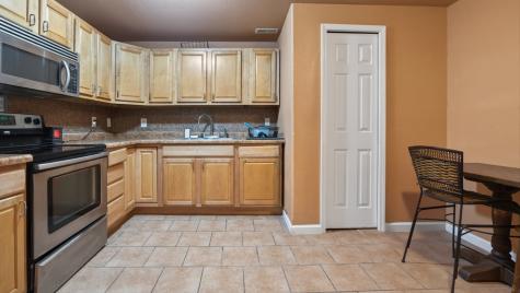 1205 West Grove Street Bloomington IL 61701