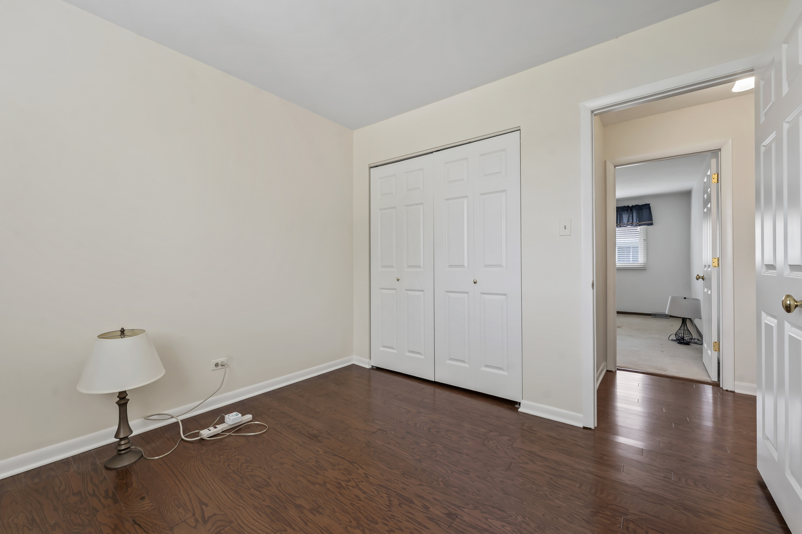 1253 Reading Court Wheaton IL 60189