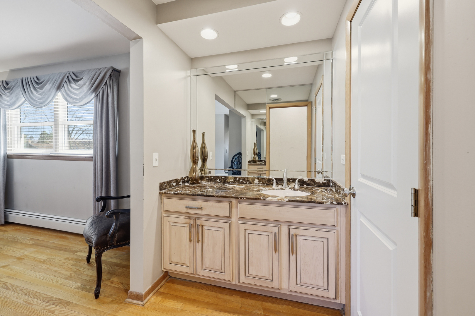 715 Pinecroft Drive Roselle IL 60172
