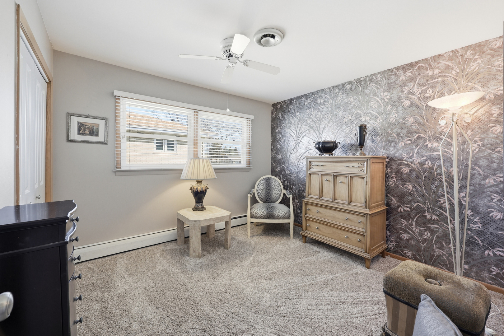 715 Pinecroft Drive Roselle IL 60172