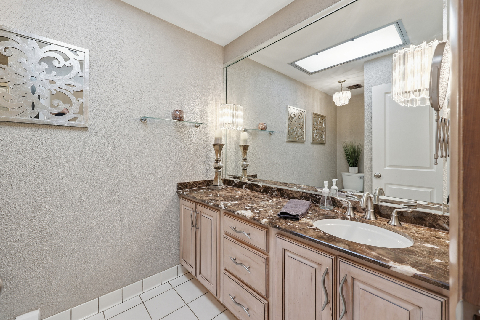 715 Pinecroft Drive Roselle IL 60172