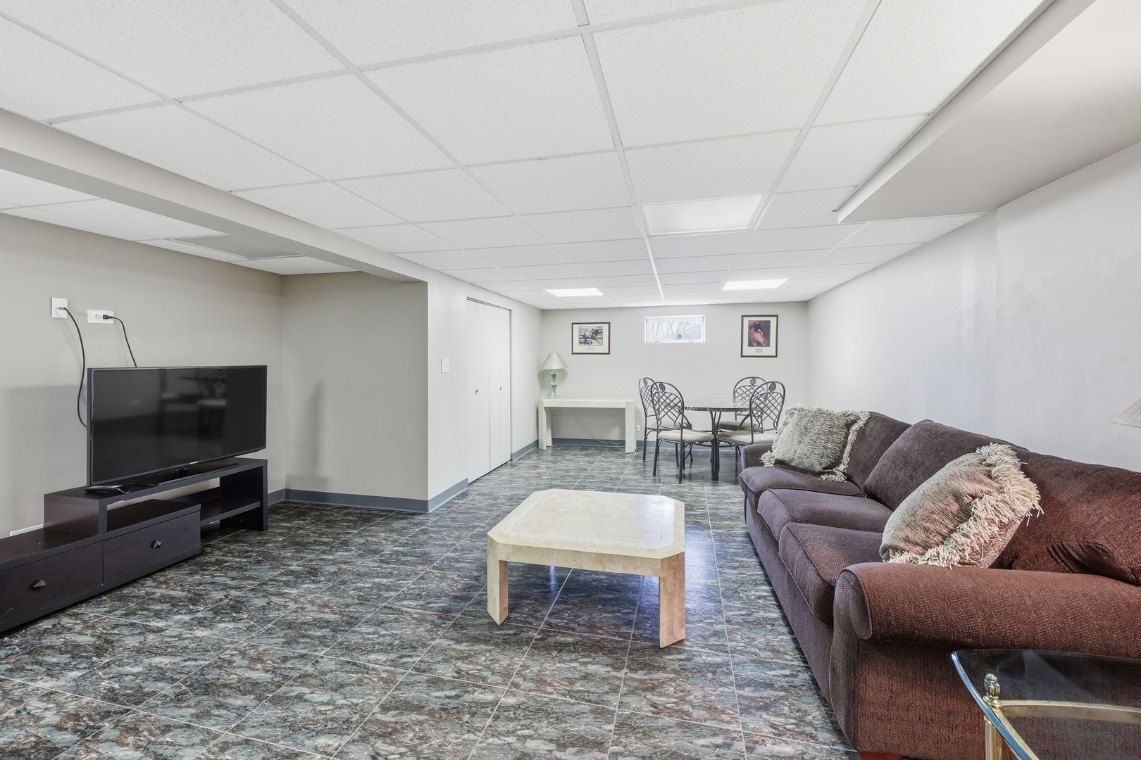 715 Pinecroft Drive Roselle IL 60172