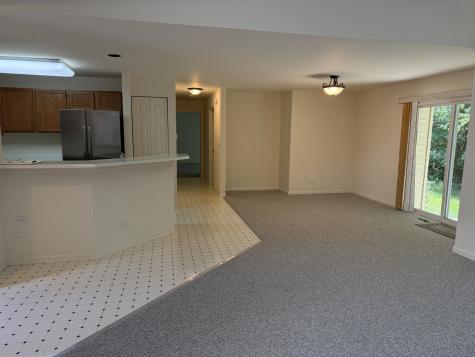 17080 West Cunningham Court Libertyville IL 60048