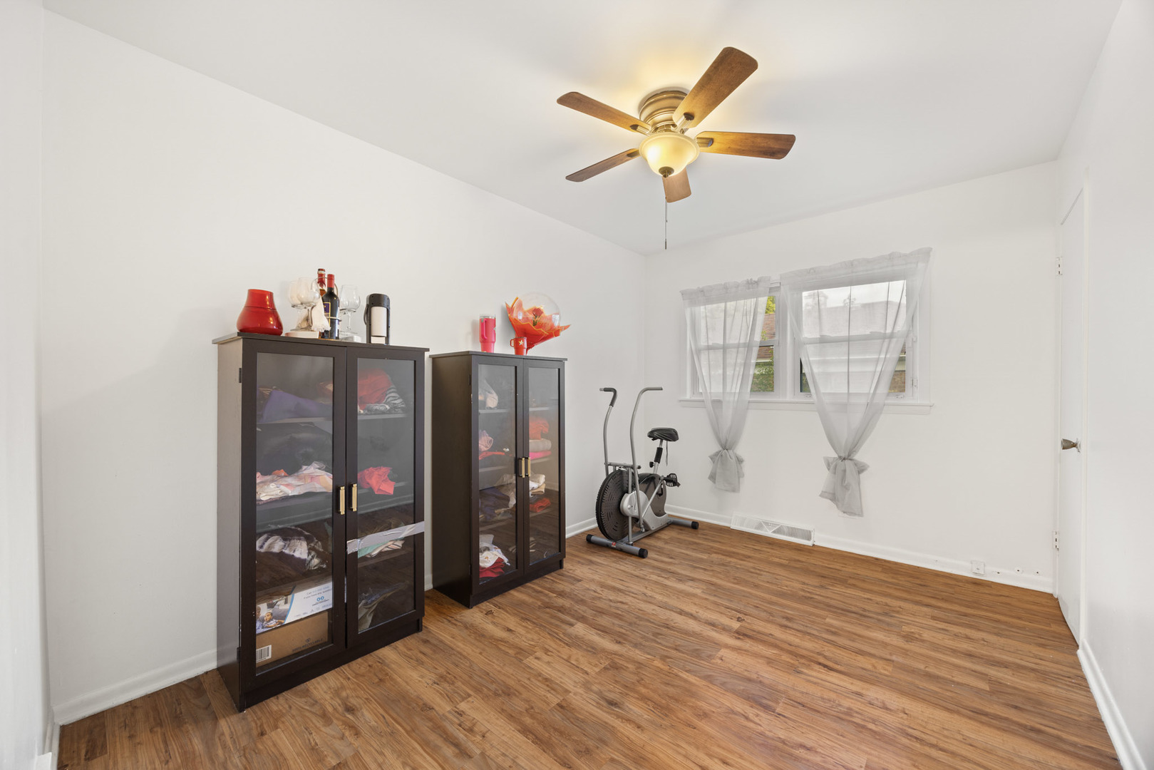 57 West 78th Place Chicago IL 60620