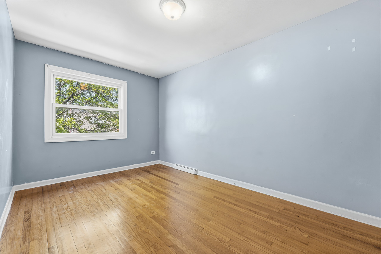 7843 South Yates Boulevard Chicago IL 60649